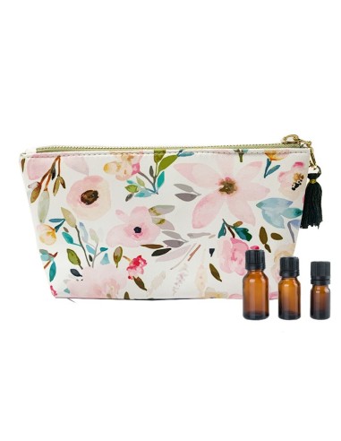 Storage pouch for essential oil bottles