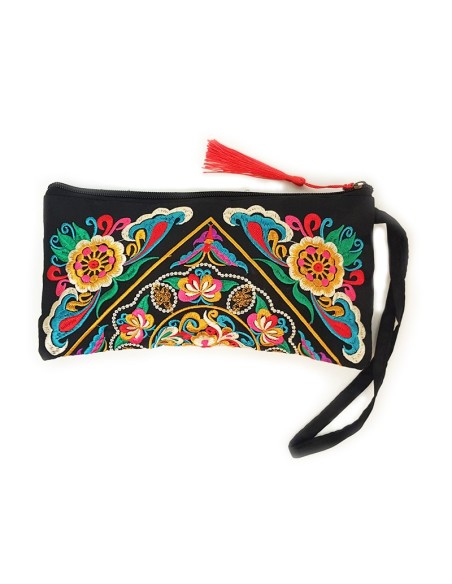 Black clutch bag embroidered with flowers - red